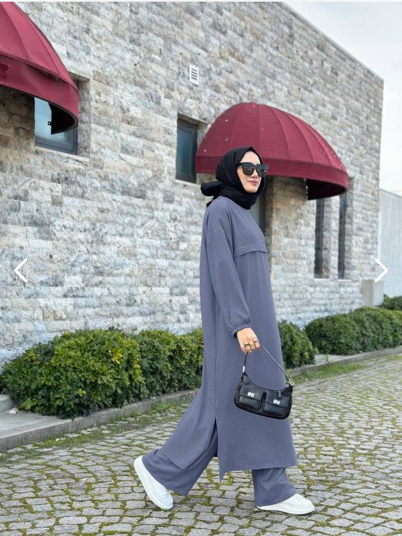 Elegant Gray Crepe Women's Trouser Suit: Comfortable, Stylish, and Sharia-Compliant