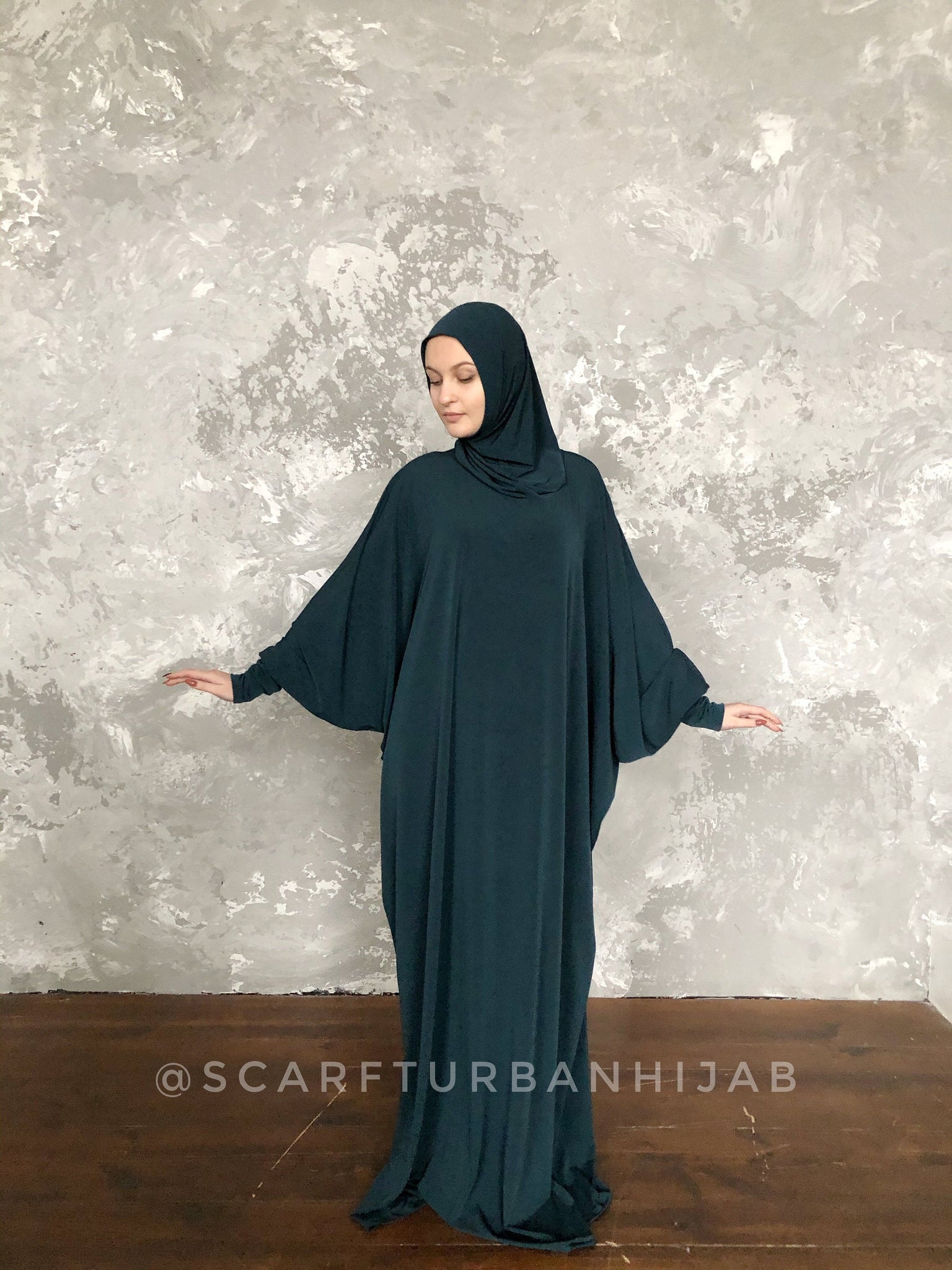 Emerald Green dress free size with attached hijab ScarfTurbanHijab Emerald Green dress free size with attached hijab ScarfTurbanHijab