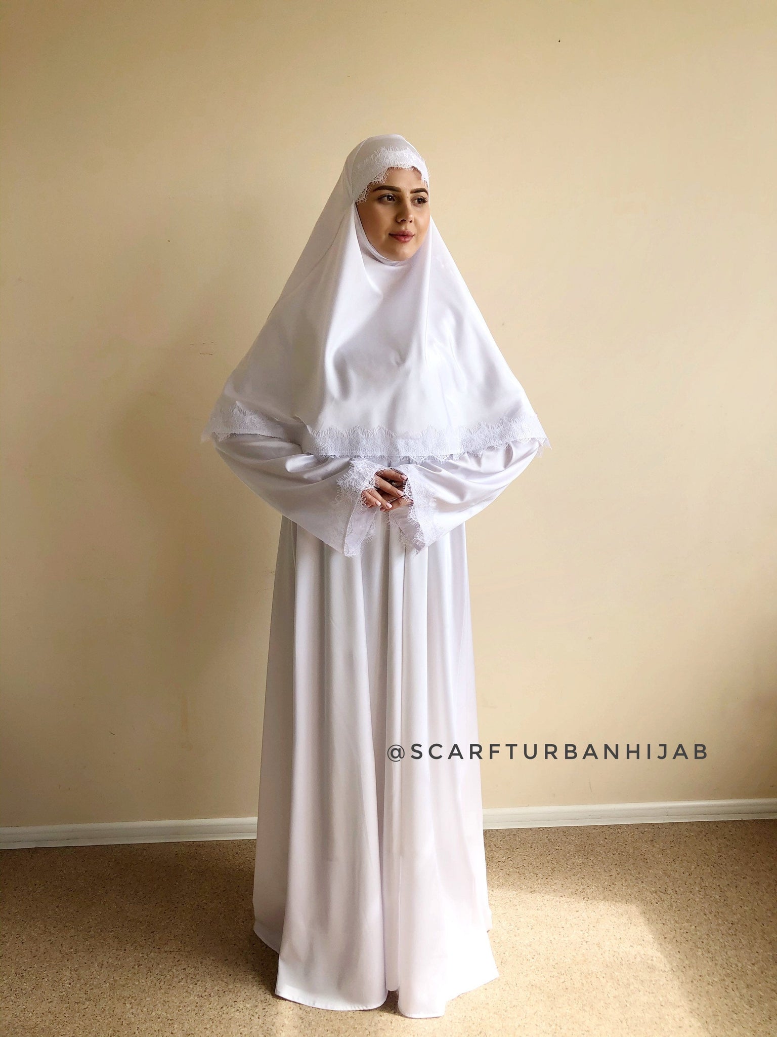 Elegant white wedding silk dress and hijab with white lace – ScarfTurbanHijab Elegant white wedding silk dress and hijab with white lace – ScarfTurbanHijab